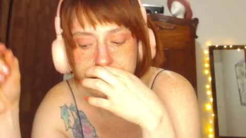     sara      i know you love me xoxox     online show from 6, 12, 2024