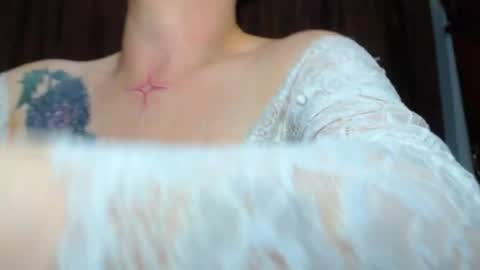     sara      i know you love me xoxox     online show from 30, 3, 2026