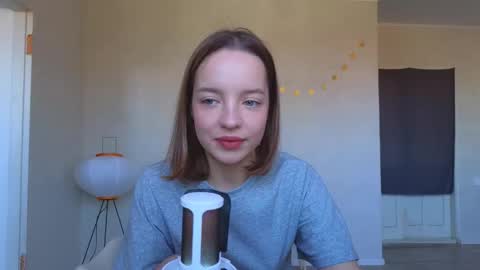  MIA  I will be here Monday Wednesday Thursday Saturday online show from 25, 11, 2025