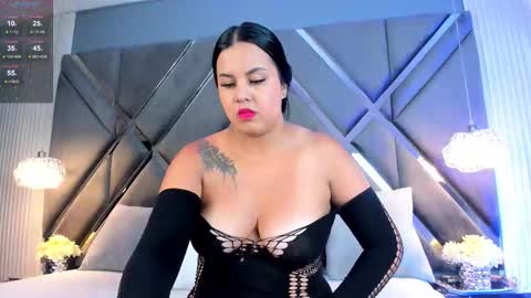Snapshot of mya_evans chatting on 17, 9, 2025 Mariana Evans online show from 17, 9, 2025