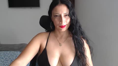 mary and charlie online show from 1, 10, 2025