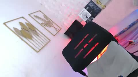 mydestiny_vinax online show from 12, 5, 2026