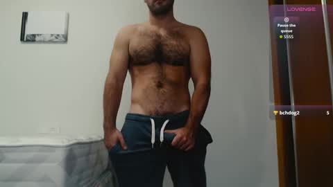 Juan  OF  myhairymacho online show from 4, 11, 2025
