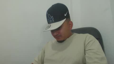 Snapshot of myke_andrade chatting on 7, 3, 2025 myke_andrade online show from 7, 3, 2025