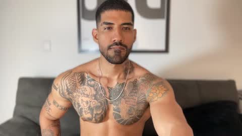 Myke esthetic online show from 18, 2, 2025