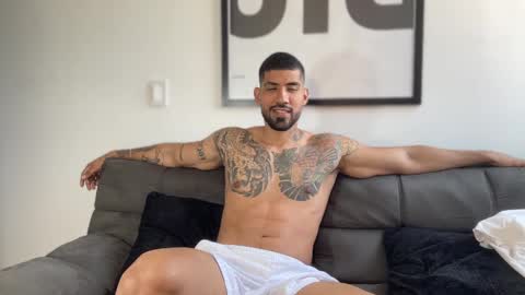 Myke esthetic online show from 1, 3, 2025