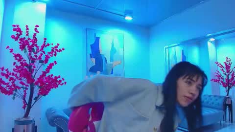 Snapshot of myla_evans chatting on 2, 12, 2025 myla_evans online show from 2, 12, 2025