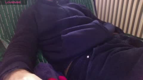 Bi sexy guy lovense hush is on private is open or password show tip if you like. online show from 3, 3, 2026