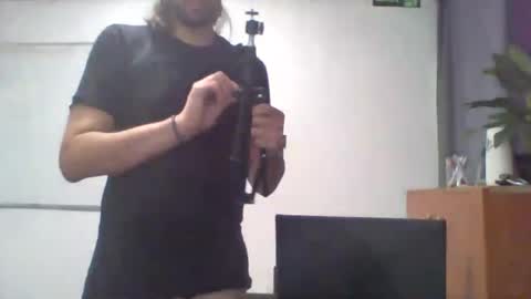 David Leon online show from 30, 6, 2026