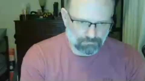 Just hanging out - No pressure online show from 3, 7, 2026