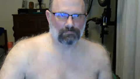 Just hanging out - No pressure online show from 18, 7, 2026