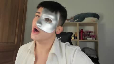 Evan Brown online show from 31, 10, 2025