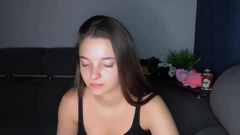 Leya online show from 15, 11, 2025