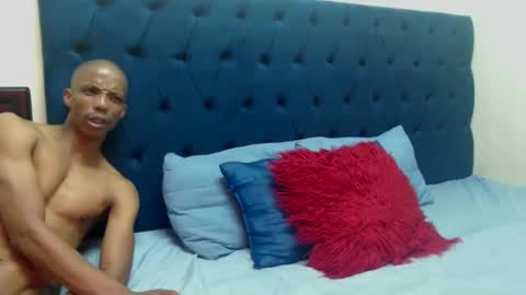 Snapshot of mzansihottestcouple chatting on 16, 1, 2025 mzansihottestcouple online show from 16, 1, 2025