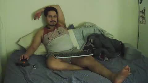 Snapshot of n0ttheface chatting on 3, 11, 2025 N0ttheFace online show from 3, 11, 2025