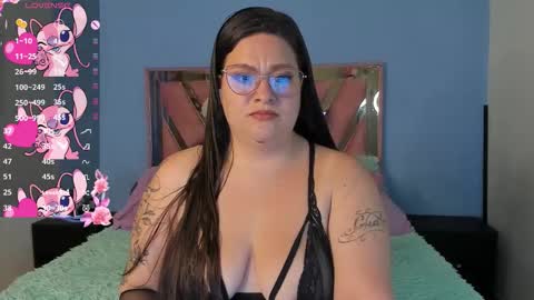 Snapshot of n_tiana chatting on 2, 10, 2025 Tiana online show from 2, 10, 2025