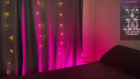 Snapshot of na_prikole_ chatting on 24, 1, 2025 Vanessa and Julia  online show from 24, 1, 2025