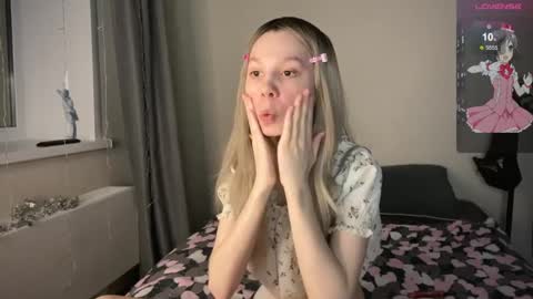 Snapshot of na_prikole_ chatting on 26, 2, 2025 Vanessa and Julia  online show from 26, 2, 2025