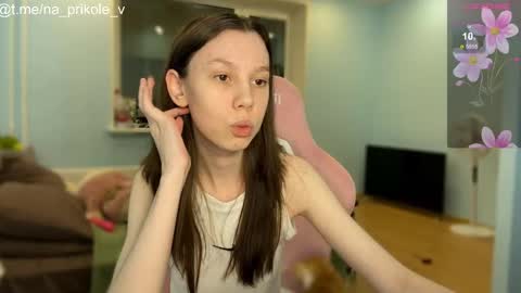 Snapshot of na_prikole_ chatting on 17, 10, 2025 Vanessa and Julia  online show from 17, 10, 2025