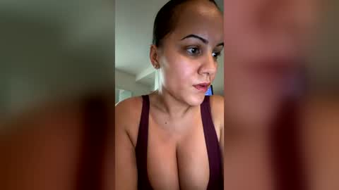 Snapshot of naamah888 chatting on 7, 7, 2026 naamah888 online show from 7, 7, 2026