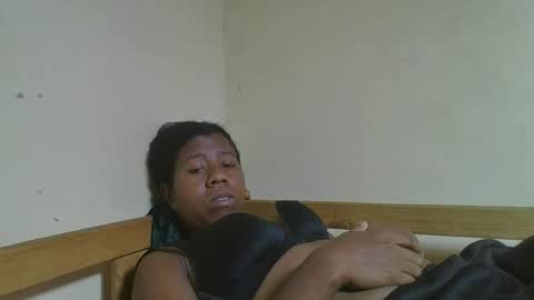 nadiasando online show from 13, 12, 2025