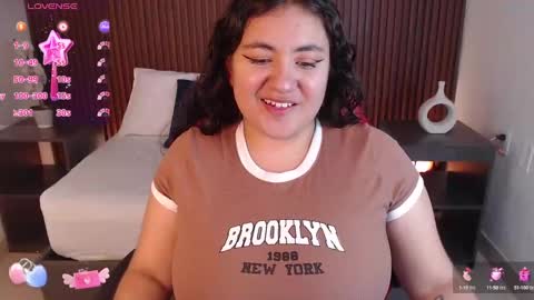 Nadine online show from 2, 12, 2024