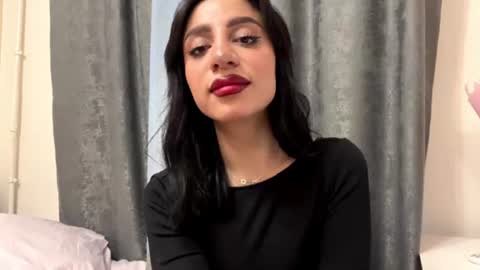 Leya online show from 30, 6, 2026