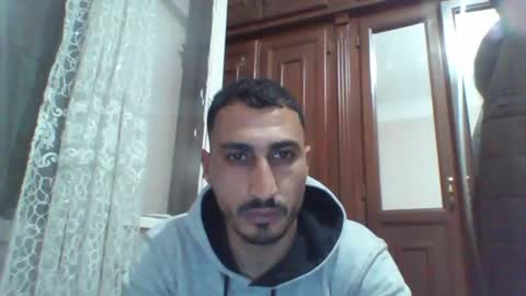 V online show from 11, 2, 2025