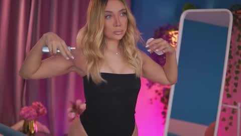 Snapshot of nadyablue chatting on 15, 2, 2026 Nadia online show from 15, 2, 2026