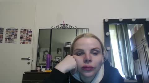 Snapshot of nadyagt chatting on 22, 3, 2026 nadyagt online show from 22, 3, 2026