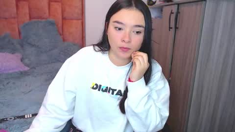 nahia cute     only   online show from 24, 11, 2025