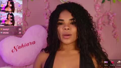 NahiaraReina  online show from 14, 4, 2026