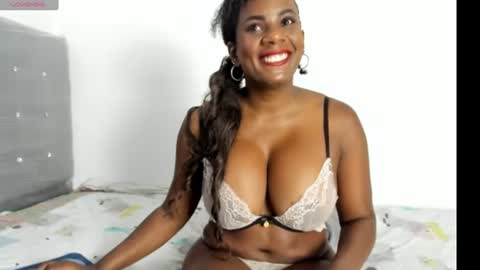 Snapshot of nahomi_whesley chatting on 19, 6, 2026 Nahomi Whesley online show from 19, 6, 2026