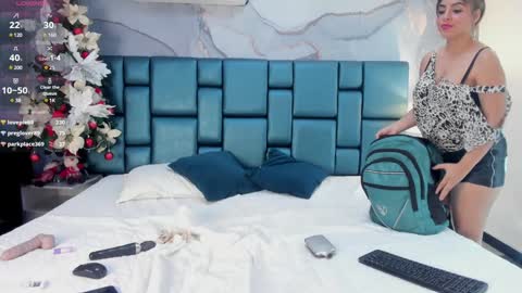 Nahomi online show from 17, 12, 2024