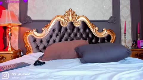 Nahomi Acosta online show from 15, 2, 2025