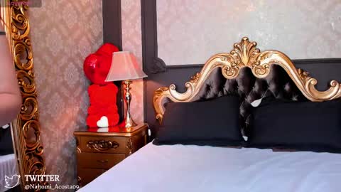 Nahomi Acosta online show from 21, 2, 2025