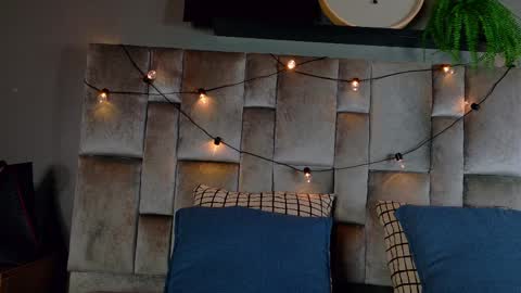  VICTORIA  online show from 3, 4, 2026