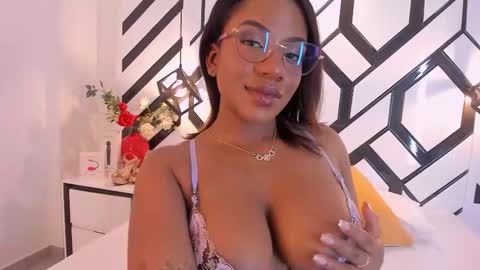 Nahomi online show from 24, 3, 2026