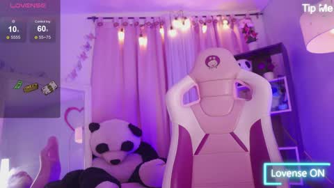 nahomy 2308 online show from 9, 6, 2026