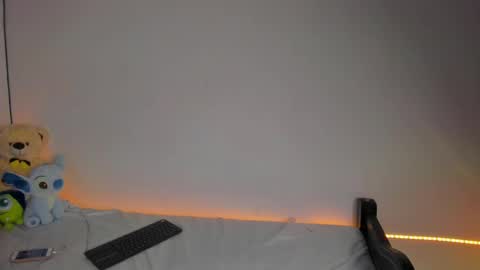 nahomy online show from 14, 10, 2025