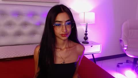 Nahomy  online show from 12, 1, 2026