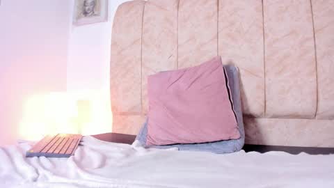 Naia x online show from 20, 3, 2026