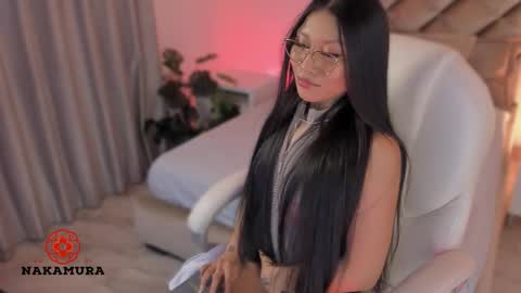 INSTAGRAM  m2221     online show from 14, 11, 2025