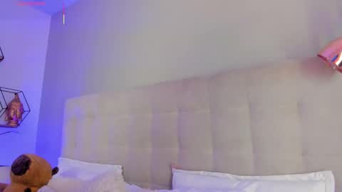 INSTAGRAM  m2221     online show from 10, 2, 2026