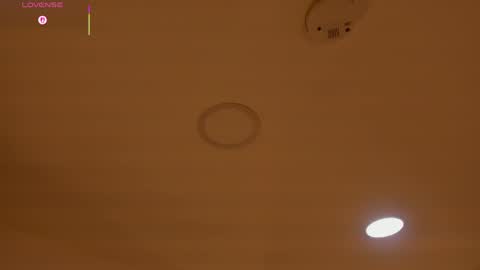 INSTAGRAM  m2221     online show from 13, 4, 2026