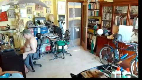 Snapshot of nakednudist72 chatting on 21, 5, 2026 Naked Naturist online show from 21, 5, 2026