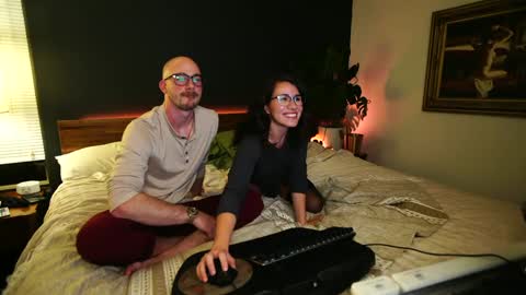 nakedpaint245477 online show from 18, 12, 2024