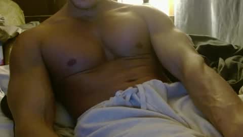 nakeDwoodBbetter online show from 8, 1, 2025