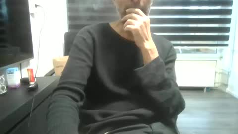 Snapshot of nakedxxxman chatting on 2, 1, 2025 nakedxxxman online show from 2, 1, 2025