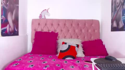 Snapshot of nalaroy chatting on 31, 10, 2025 NALAROY online show from 31, 10, 2025